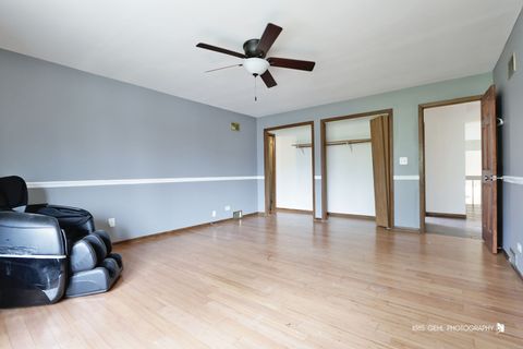 Tiny photo for 1191 Hunters Lane, Libertyville, IL 60048 (MLS # 12598201)