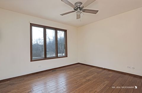 Tiny photo for 1191 Hunters Lane, Libertyville, IL 60048 (MLS # 12598201)