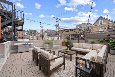 Tiny photo for 1249 N Bosworth Avenue #1N, Chicago, IL 60642 (MLS # 12726652)