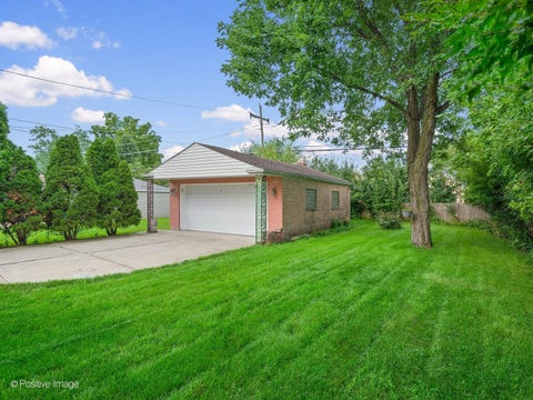 Tiny photo for 2236 S 5th Avenue, North Riverside, IL 60546 (MLS # 12708580)