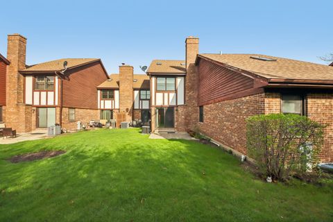 Tiny photo for 37 Terrace Lane #F, Lake Zurich, IL 60047 (MLS # 12568829)