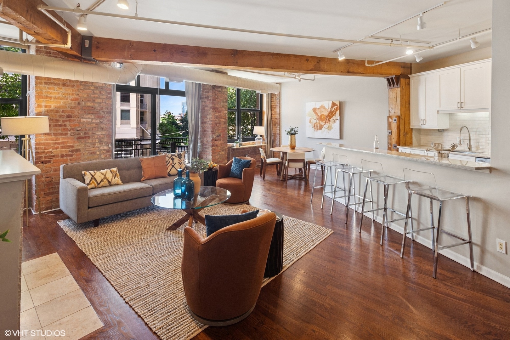 520 W HURON Street 220