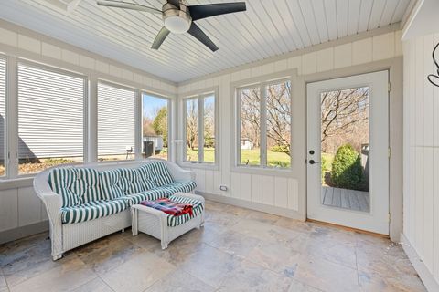 Tiny photo for 1905 Allen Drive, Geneva, IL 60134 (MLS # 12599133)