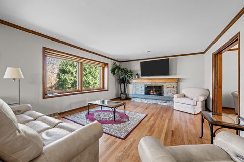 Tiny photo for 1905 Allen Drive, Geneva, IL 60134 (MLS # 12599133)