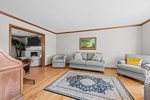 Tiny photo for 1905 Allen Drive, Geneva, IL 60134 (MLS # 12599133)