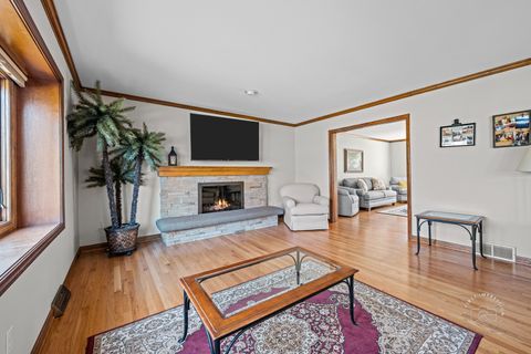 Tiny photo for 1905 Allen Drive, Geneva, IL 60134 (MLS # 12599133)