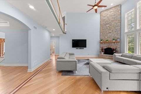Tiny photo for 281 N Forest Drive, Addison, IL 60101 (MLS # 12649592)
