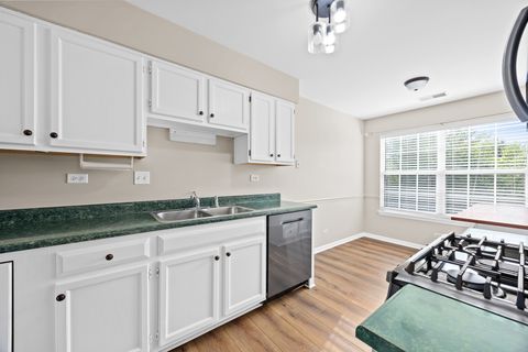 Tiny photo for 74 Seton Creek Drive, Oswego, IL 60543 (MLS # 12654541)