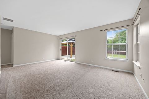 Tiny photo for 74 Seton Creek Drive, Oswego, IL 60543 (MLS # 12654541)