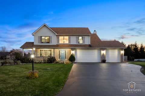 Tiny photo for 2303 Fox Bluff Lane, Spring Grove, IL 60081 (MLS # 12526999)