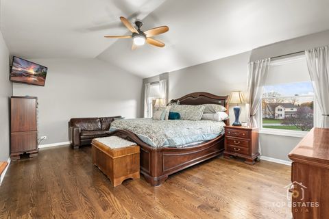 Tiny photo for 2303 Fox Bluff Lane, Spring Grove, IL 60081 (MLS # 12526999)