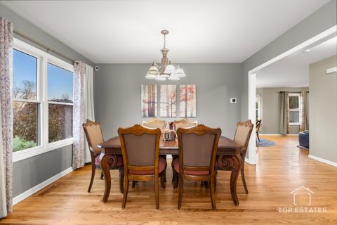 Tiny photo for 2303 Fox Bluff Lane, Spring Grove, IL 60081 (MLS # 12526999)