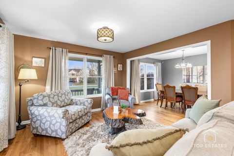 Tiny photo for 2303 Fox Bluff Lane, Spring Grove, IL 60081 (MLS # 12526999)