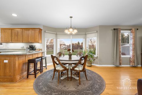 Tiny photo for 2303 Fox Bluff Lane, Spring Grove, IL 60081 (MLS # 12526999)