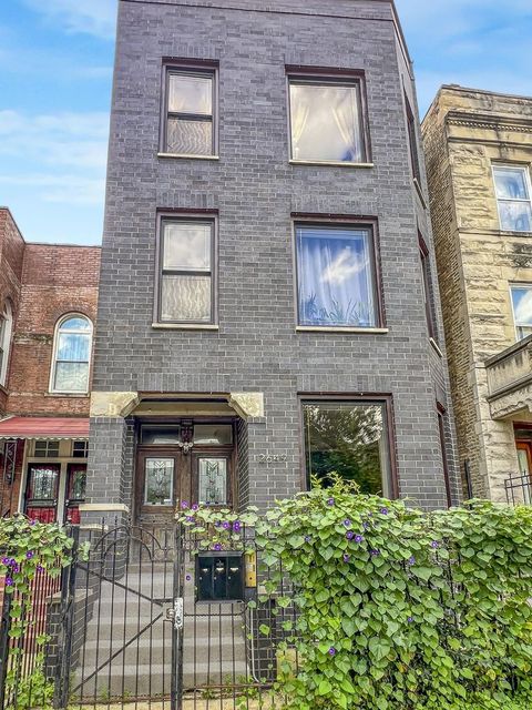 2649 W Evergreen Avenue 1 Chicago IL 60622