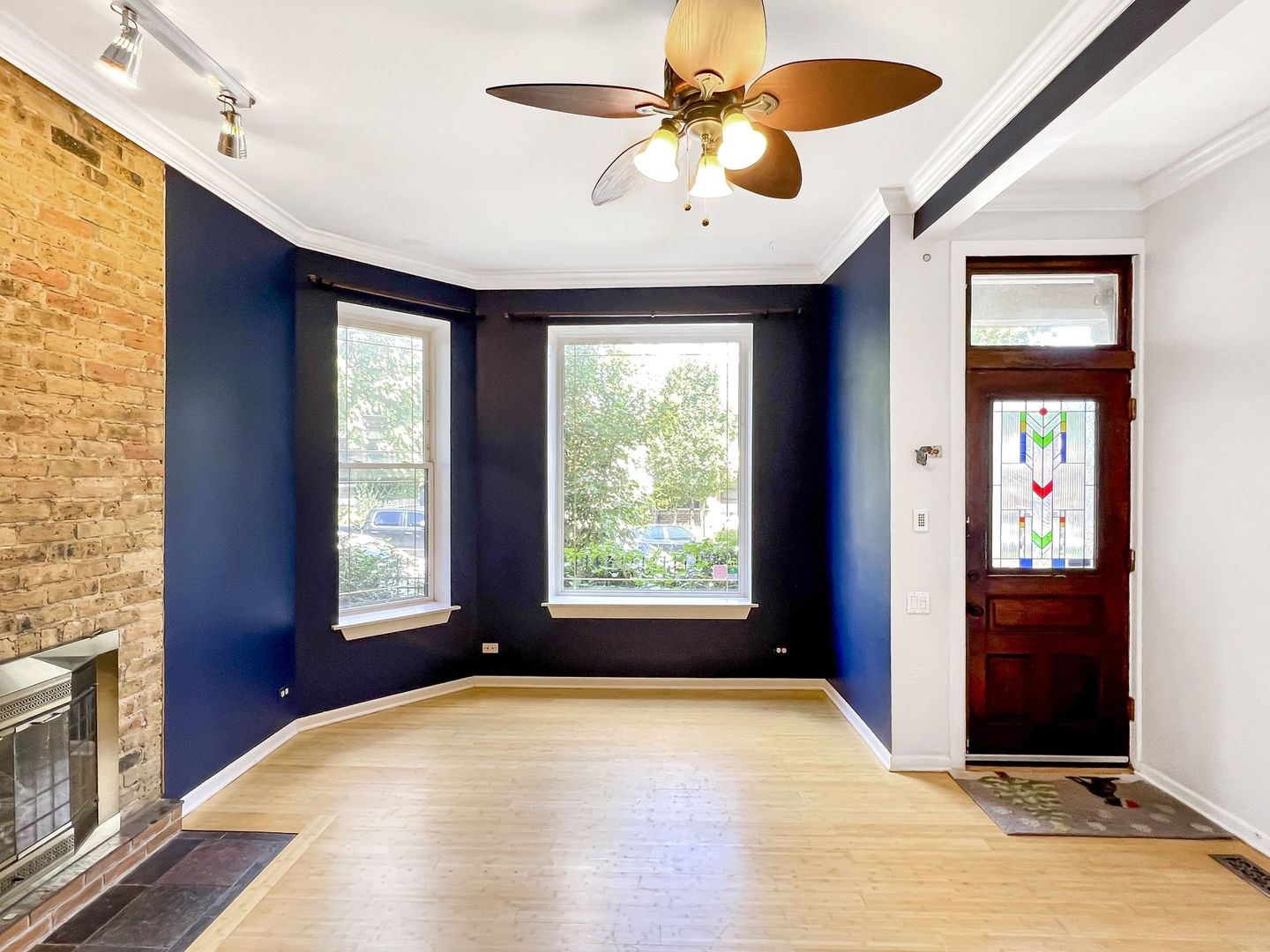 2649 W Evergreen Avenue 1