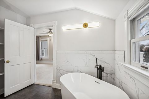 Tiny photo for 322 N Ashland Avenue, La Grange Park, IL 60526 (MLS # 12537792)