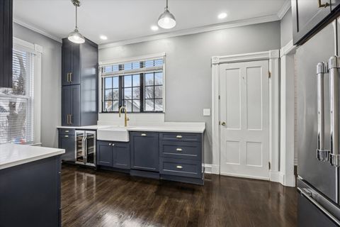 Tiny photo for 322 N Ashland Avenue, La Grange Park, IL 60526 (MLS # 12537792)