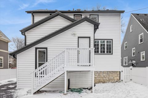 Tiny photo for 322 N Ashland Avenue, La Grange Park, IL 60526 (MLS # 12537792)