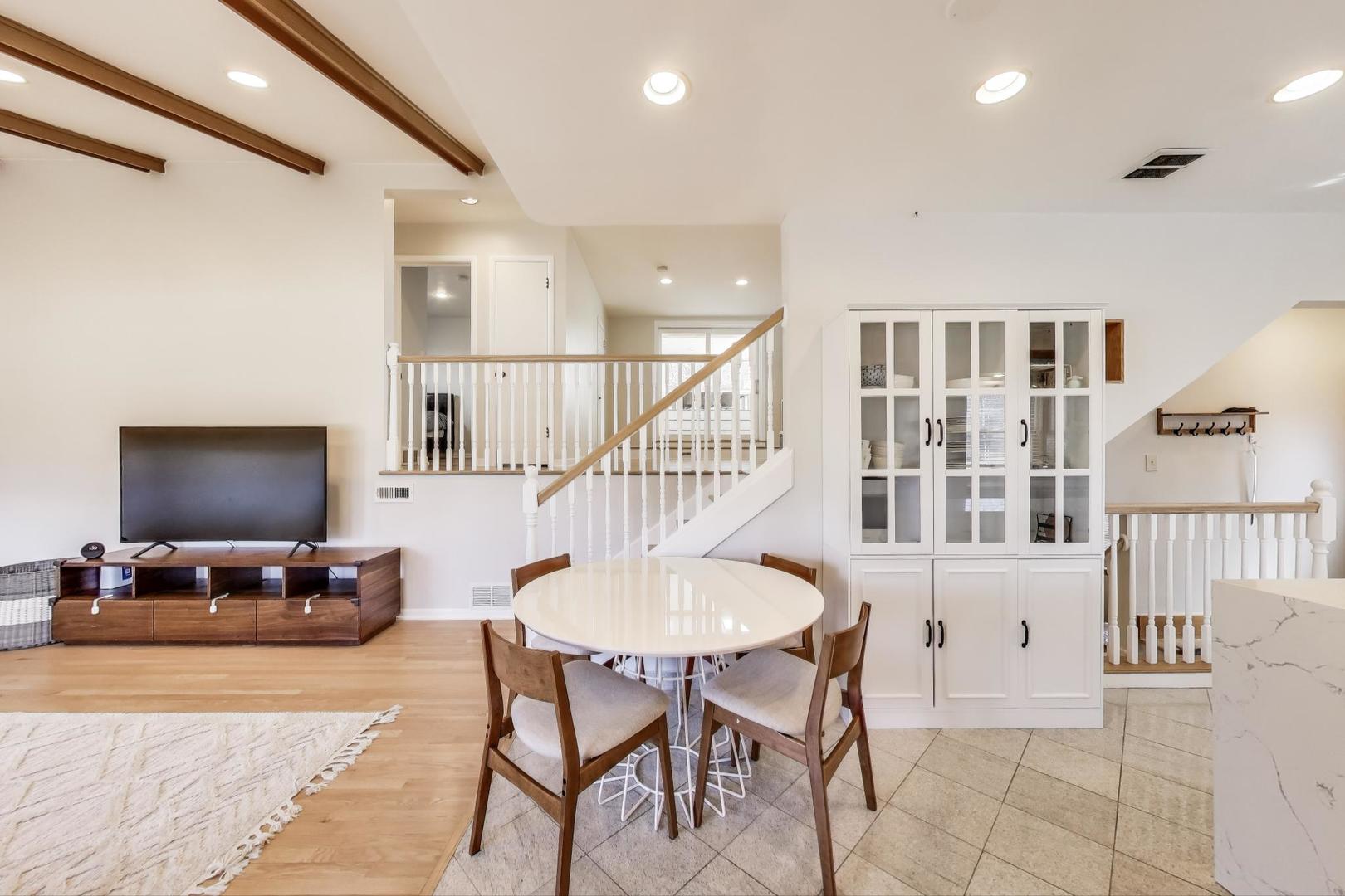 146 Thelin Court