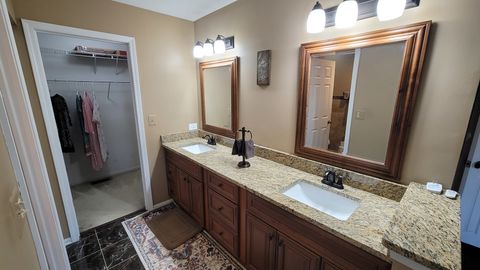 Tiny photo for 1901 Pastoral Lane, Hanover Park, IL 60133 (MLS # 12571266)