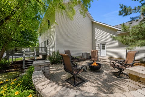 Tiny photo for 1198 Bridgeview Place, Leclaire, IA 52753 (MLS # 12668514)