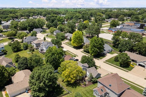 Tiny photo for 1198 Bridgeview Place, Leclaire, IA 52753 (MLS # 12668514)