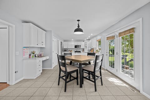 Tiny photo for 1198 Bridgeview Place, Leclaire, IA 52753 (MLS # 12668514)