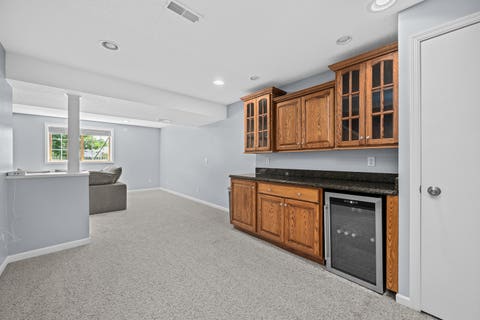 Tiny photo for 1198 Bridgeview Place, Leclaire, IA 52753 (MLS # 12668514)