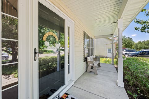 Tiny photo for 1198 Bridgeview Place, Leclaire, IA 52753 (MLS # 12668514)