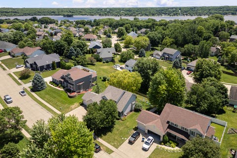 Tiny photo for 1198 Bridgeview Place, Leclaire, IA 52753 (MLS # 12668514)