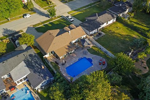 Tiny photo for 130 Evergreen Drive, Frankfort, IL 60423 (MLS # 12472714)