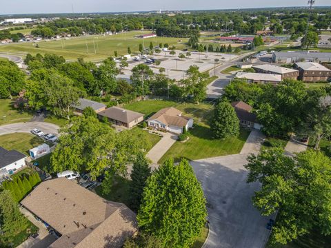 Tiny photo for 740 Burns Court, Bourbonnais, IL 60914 (MLS # 12666076)