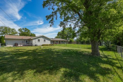 Tiny photo for 740 Burns Court, Bourbonnais, IL 60914 (MLS # 12666076)