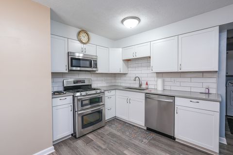 Tiny photo for 740 Burns Court, Bourbonnais, IL 60914 (MLS # 12666076)