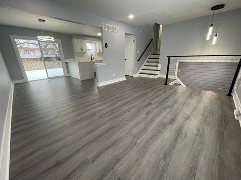 Tiny photo for 7454 160th Street, Tinley Park, IL 60477 (MLS # 12582774)