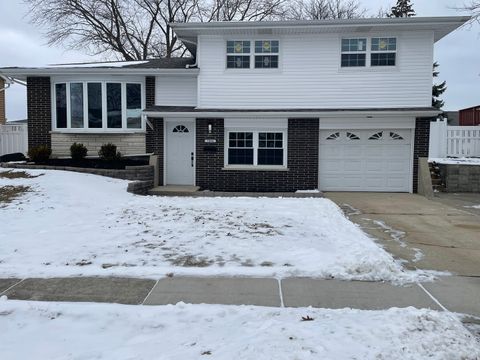 Photo of 7454 160th Street, Tinley Park, IL 60477 (MLS # 12582774)