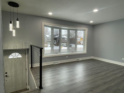 Tiny photo for 7454 160th Street, Tinley Park, IL 60477 (MLS # 12582774)