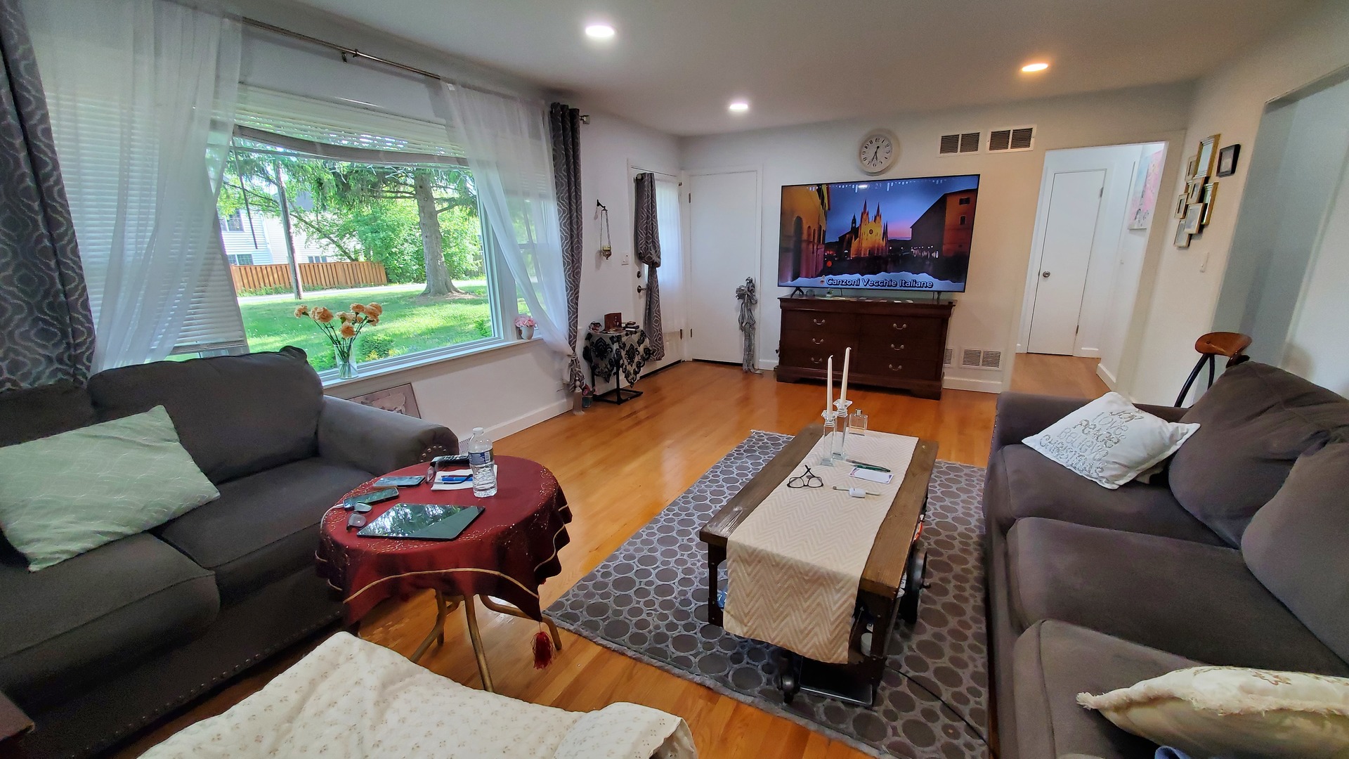 224 E 58TH Place