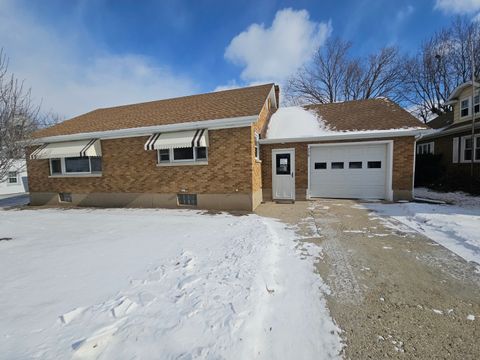 Photo of 279 N State Street, Hampshire, IL 60140 (MLS # 12555386)
