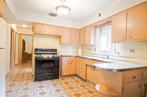 Tiny photo for 4748 N Newland Avenue, Harwood Heights, IL 60706 (MLS # 12462027)