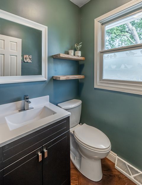 Tiny photo for 1223 Ridgeway Drive, Elgin, IL 60123 (MLS # 12486913)