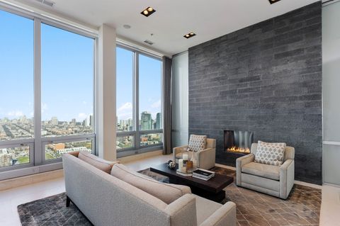 Tiny photo for 500 W Superior Street #2704, Chicago, IL 60654 (MLS # 12570961)