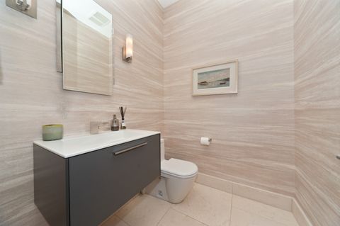 Tiny photo for 500 W Superior Street #2704, Chicago, IL 60654 (MLS # 12570961)