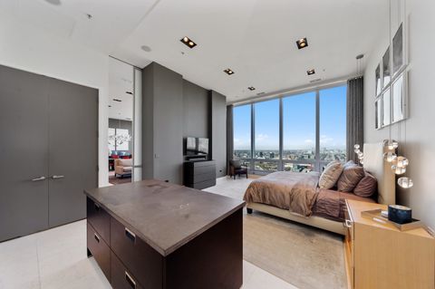 Tiny photo for 500 W Superior Street #2704, Chicago, IL 60654 (MLS # 12570961)