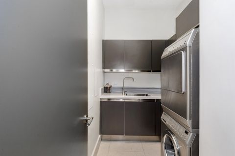 Tiny photo for 500 W Superior Street #2704, Chicago, IL 60654 (MLS # 12570961)