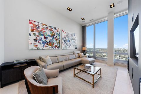 Tiny photo for 500 W Superior Street #2704, Chicago, IL 60654 (MLS # 12570961)