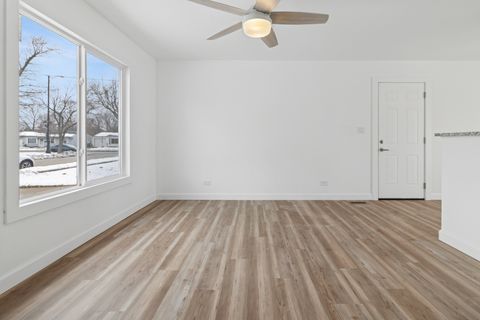 Tiny photo for 525 Everette Avenue, Romeoville, IL 60446 (MLS # 12529024)