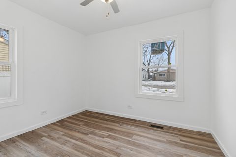 Tiny photo for 525 Everette Avenue, Romeoville, IL 60446 (MLS # 12529024)