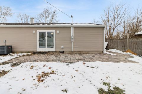 Tiny photo for 525 Everette Avenue, Romeoville, IL 60446 (MLS # 12529024)
